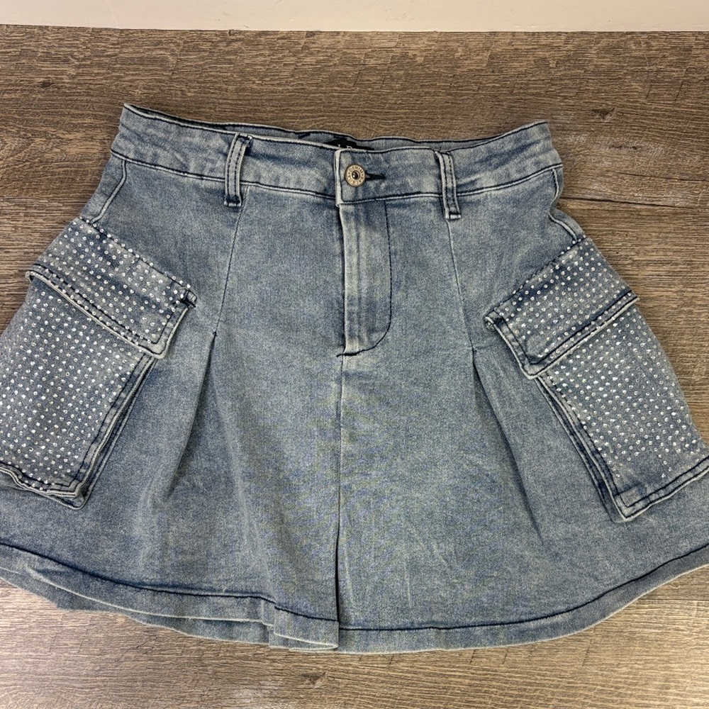 Balboa Denim Utility Cargo Mini Skirt – Size S
